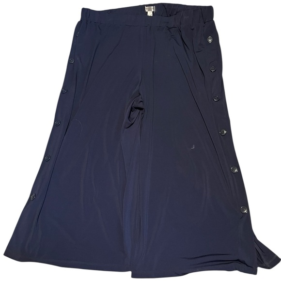 JohnPaulRichard Women's 2X Wide Leg Navy Pants Button Accent Side Flowy Cropped - Picture 1 of 6